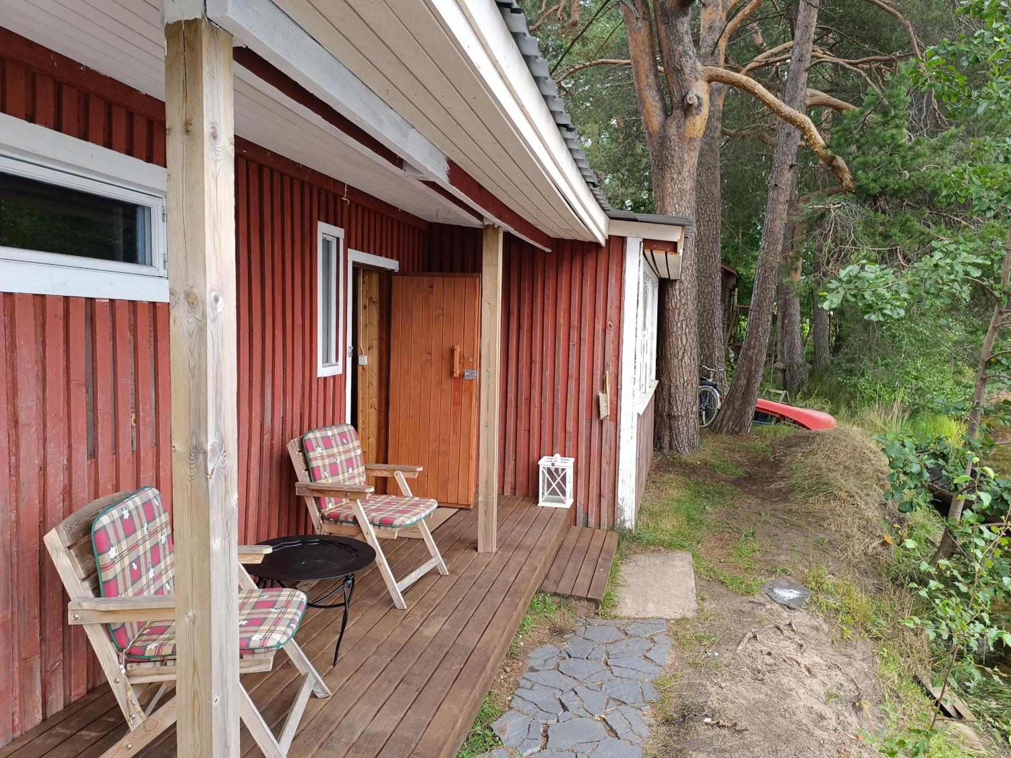 Old Finnish Lakeside Cottage With Sauna 奥卢 外观 照片